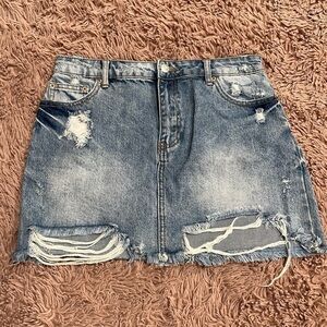 FOREVER 21 Women Distressed Mini Denim Skirt